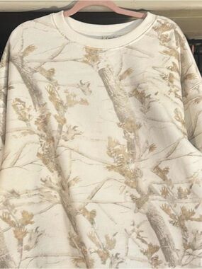 Women’s Cream & Tan Printed Crewneck Sweatshirt